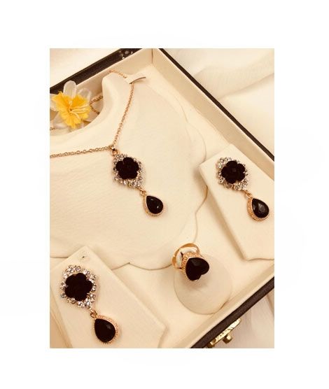 iShopping - Al Waris Flower Design Jewellery Set For Women (0001)