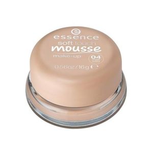 Essence Soft Touch Mousse Makeup - 04 Matt Ivory
