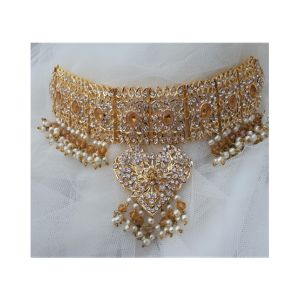 Jewel Art Indian Gold Plated Chocker Set With Tika