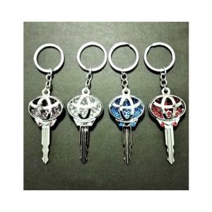 Kings Metallic Toyota Key Shaped Keychain (0343)