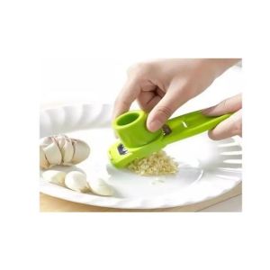 G.Mart Plastic Stainless Steel Garlic Presses Hand Tool - 1Pc