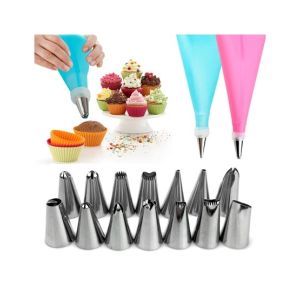 M.Mart Cakeware 15 Piece Cake Decorating Set